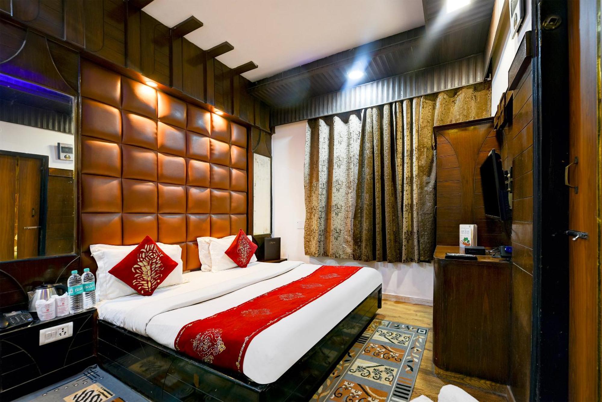 Shiva Intercontinental - Railway Station - Paharganj 3*