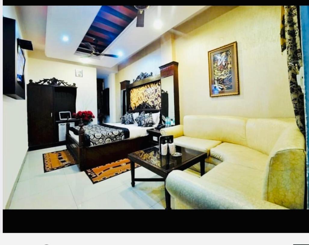 Hotel Shiva Intercontinental - Railway Station - Paharganj New Delhi