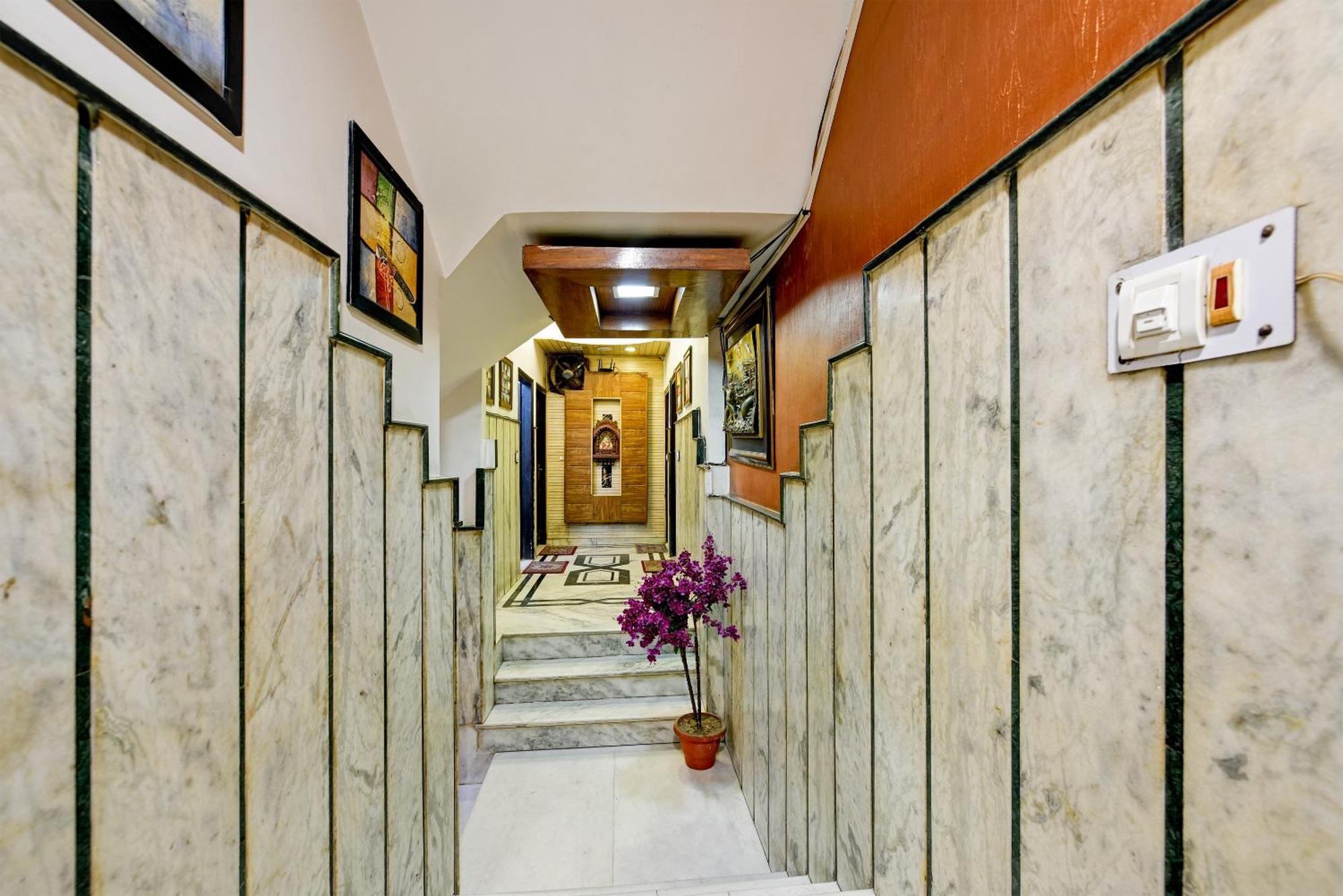 Shiva Intercontinental - Railway Station - Paharganj Hotel 3*
