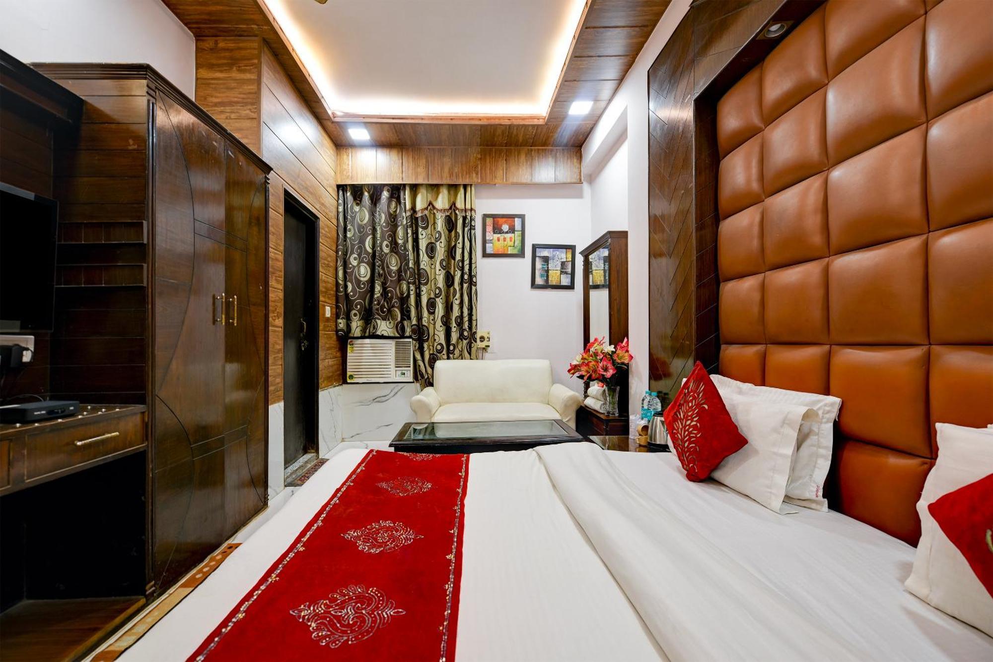 Shiva Intercontinental - Railway Station - Paharganj