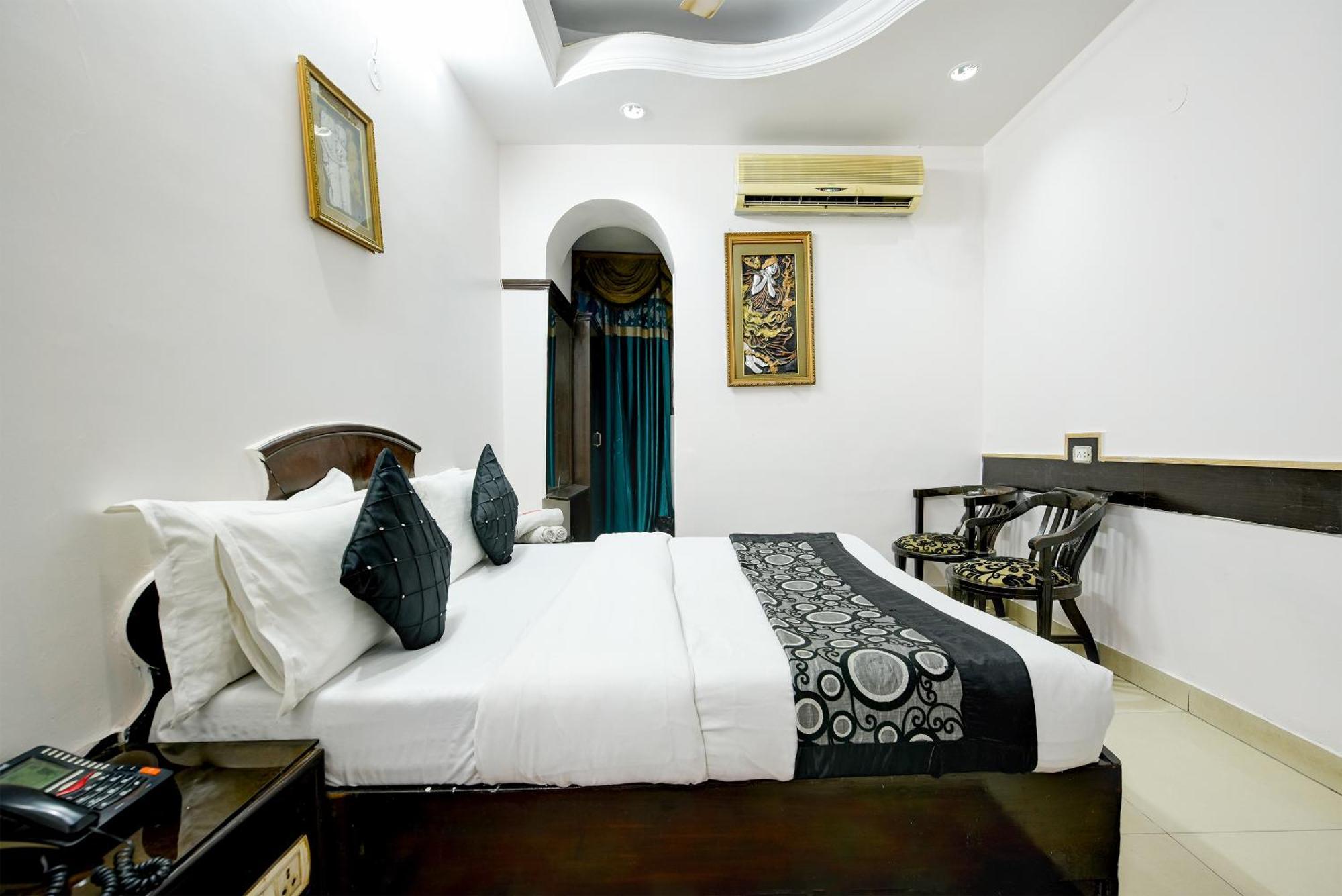 Shiva Intercontinental - Railway Station - Paharganj