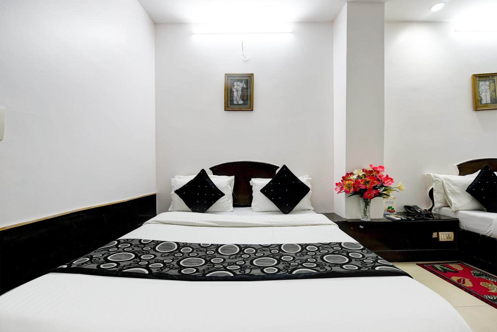 Shiva Intercontinental - Railway Station - Paharganj New Delhi